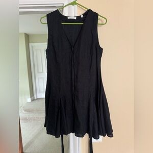 Doen Black Sleeveless V-Neck Linen Dress